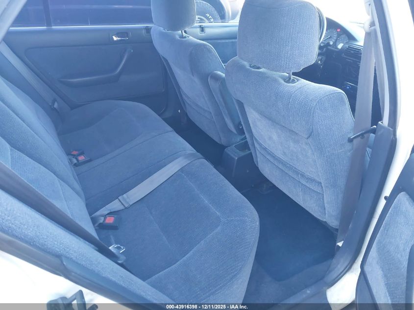 1992 Honda Accord Ex/Ex-R VIN: JHMCB7577NC056074 Lot: 43916398