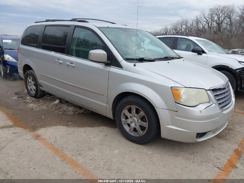 CHRYSLER TOWN & COUNTRY TOURING