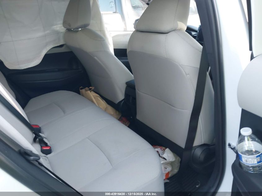 2024 Toyota Corolla Cross L VIN: 7MUAAAAGXRV117538 Lot: 43916438