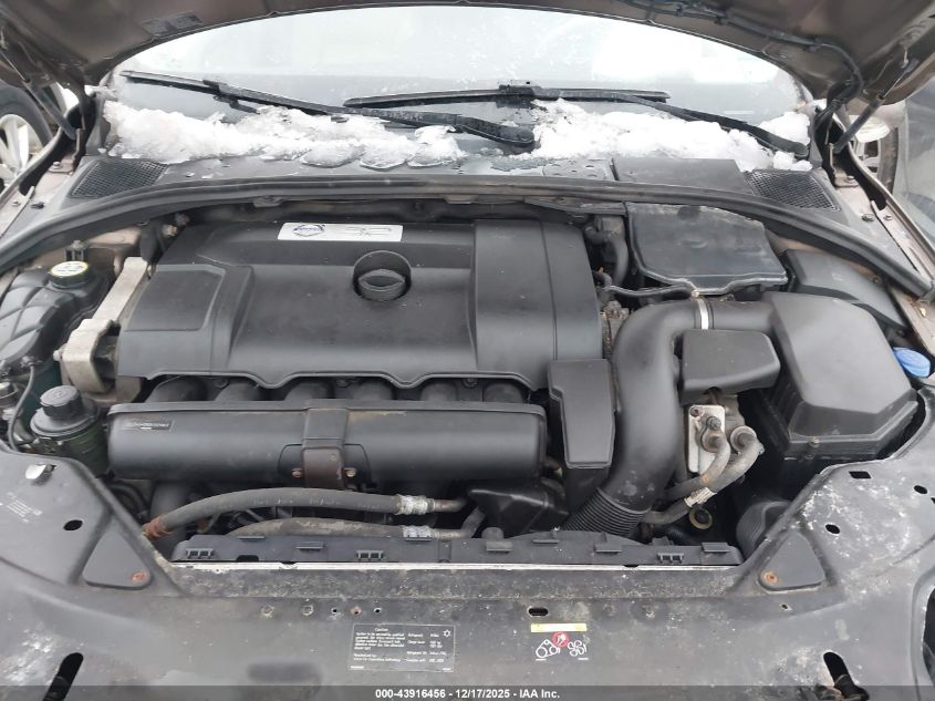 2012 Volvo Xc70 3.2/3.2 Platinum/3.2 Premier/3.2 Premier Plus VIN: YV4952BZXC1122439 Lot: 43916456