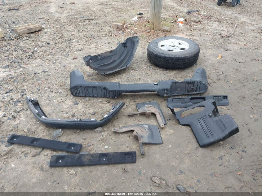 2018 Jeep Wrangler Unlimited Sport 4X4 VIN: 1C4HJXDN6JW329458 Lot: 43916459