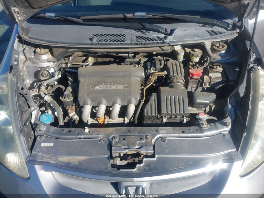 2007 Honda Fit Sport VIN: JHMGD37657S005318 Lot: 43916461