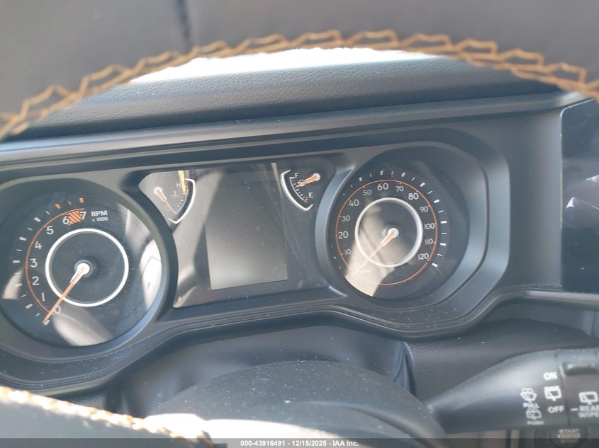 2024 JEEP WRANGLER auction photo 7