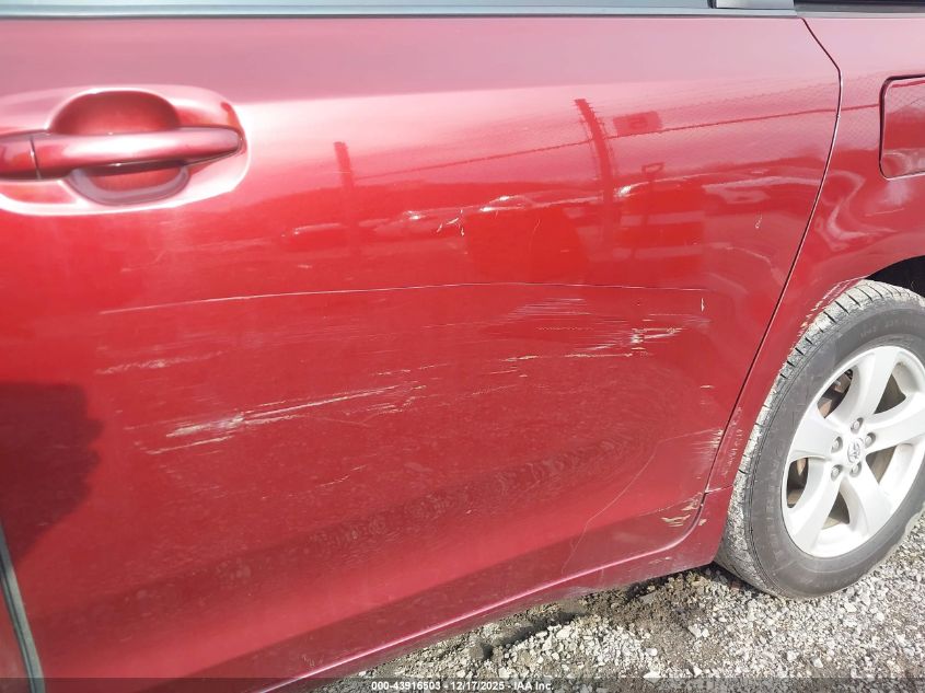 2015 Toyota Sienna Le 8 Passenger VIN: 5TDKK3DC6FS680775 Lot: 43916503