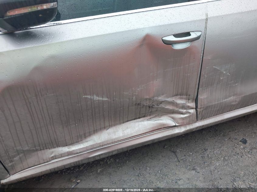 2012 Volkswagen Passat 2.5L Se VIN: 1VWBH7A30CC030456 Lot: 43916508