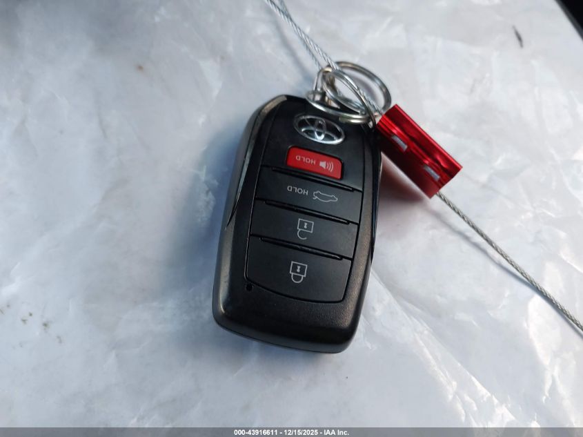 2025 Toyota Camry Xle VIN: 4T1DBADK9SU532075 Lot: 43916611