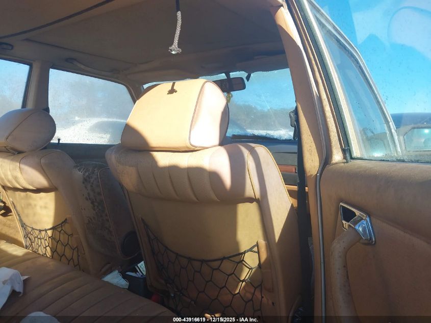 1984 Mercedes-Benz 300 Dt VIN: WDBAB33AXEA185694 Lot: 43916619