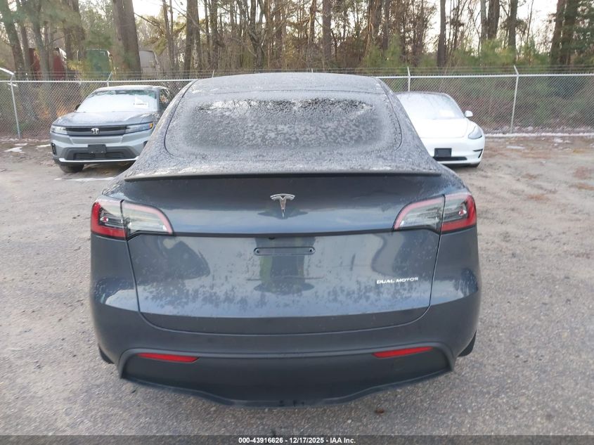 2023 Tesla Model Y Awd/Long Range Dual Motor All-Wheel Drive VIN: 7SAYGDEE5PA125274 Lot: 43916626