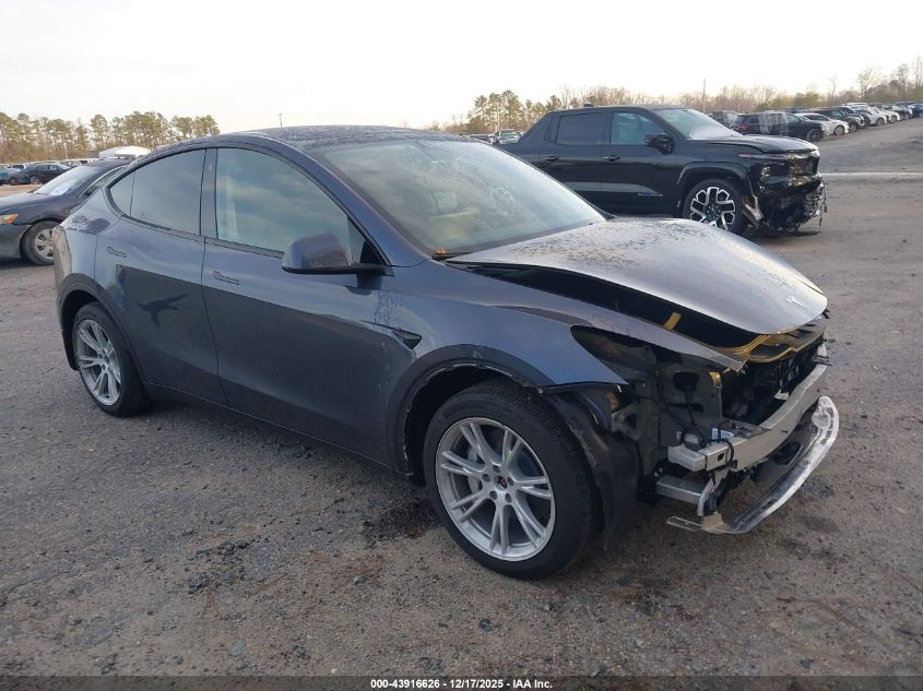 2023 Tesla Model Y Awd/Long Range Dual Motor All-Wheel Drive VIN: 7SAYGDEE5PA125274 Lot: 43916626