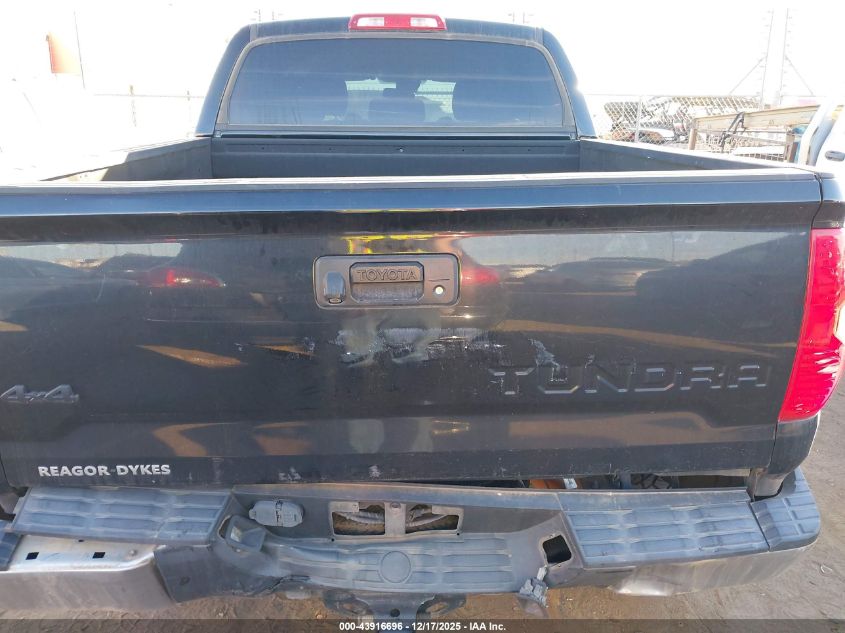 2018 Toyota Tundra Sr5 5.7L V8 VIN: 5TFDW5F10JX681430 Lot: 43916696