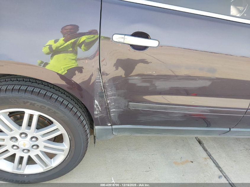 2015 Chevrolet Traverse 1Lt VIN: 1GNKRGKDXFJ370910 Lot: 43916700