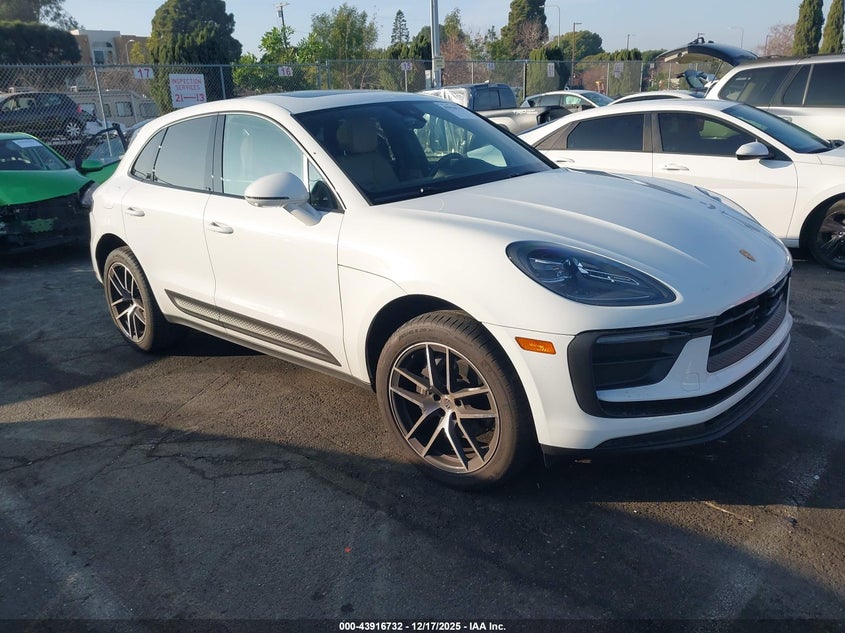 2024 Porsche Macan T
