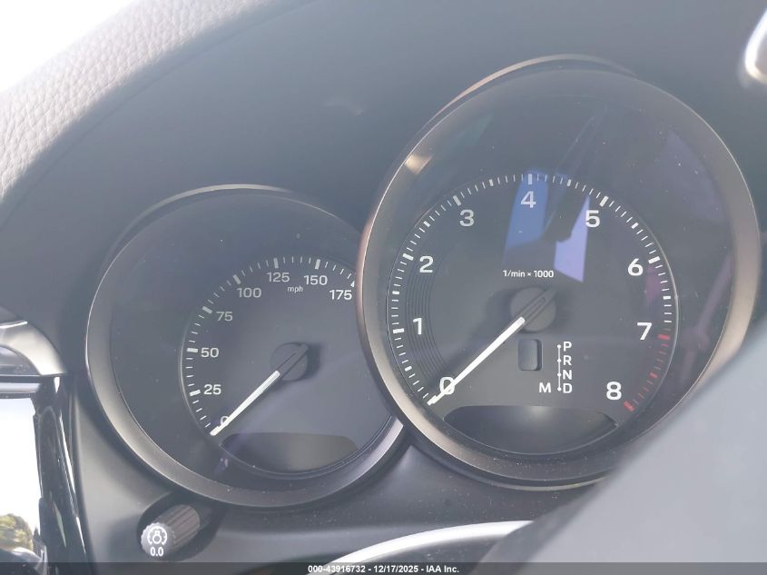 2024 Porsche Macan T VIN: WP1AA2A56RLB16904 Lot: 43916732