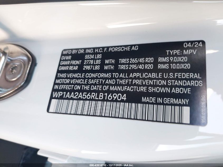 2024 Porsche Macan T VIN: WP1AA2A56RLB16904 Lot: 43916732