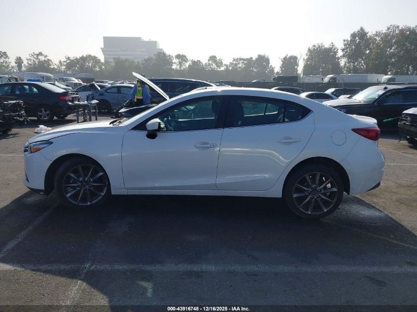 2018 Mazda Mazda3 Touring VIN: 3MZBN1V35JM202136 Lot: 43916748