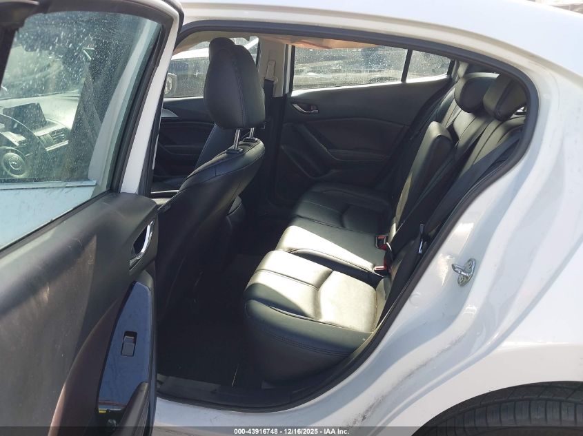 2018 Mazda Mazda3 Touring VIN: 3MZBN1V35JM202136 Lot: 43916748