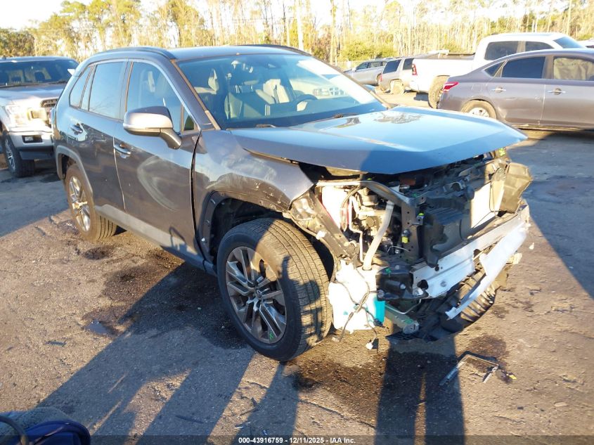 TOYOTA RAV4 XLE PREMIUM