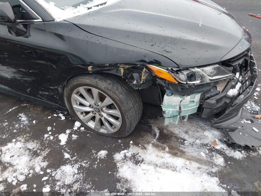 2018 Toyota Camry Le VIN: JTNB11HK1J3031352 Lot: 43916801