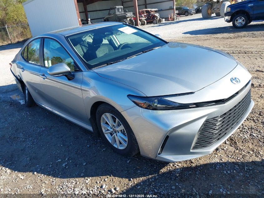 TOYOTA CAMRY LE