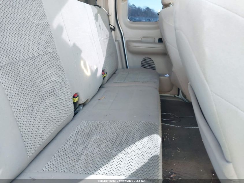 2003 Ford F-150 Lariat/Xl/Xlt VIN: 2FTRX18L93CA04522 Lot: 43916868