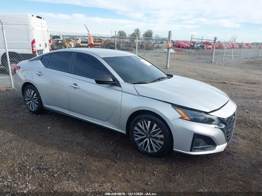 NISSAN ALTIMA SV FWD