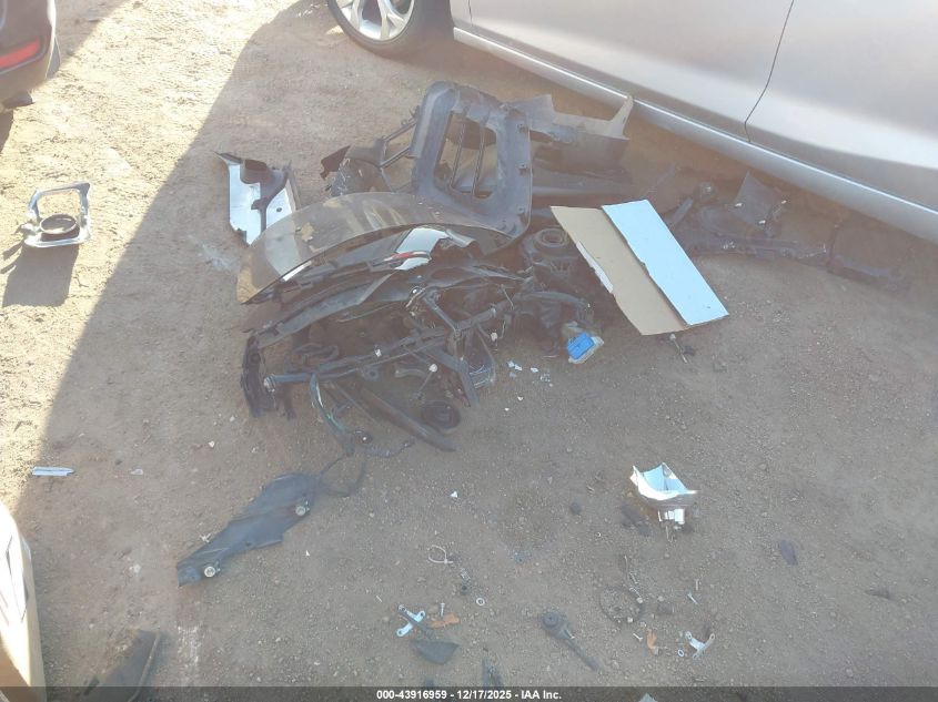 2013 Honda Gl1800 B VIN: JH2SC6817DK002121 Lot: 43916959