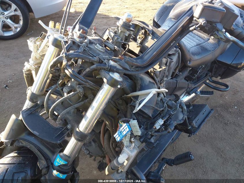 2013 Honda Gl1800 B VIN: JH2SC6817DK002121 Lot: 43916959