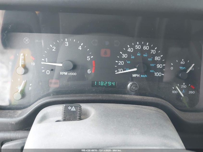 2000 Jeep Wrangler Sport VIN: 1J4FA49SXYP743605 Lot: 43916976