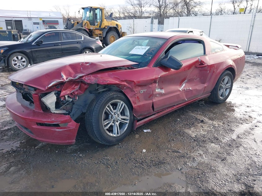 1ZVHT82H355111466 2005 FORD MUSTANG photo no. 2