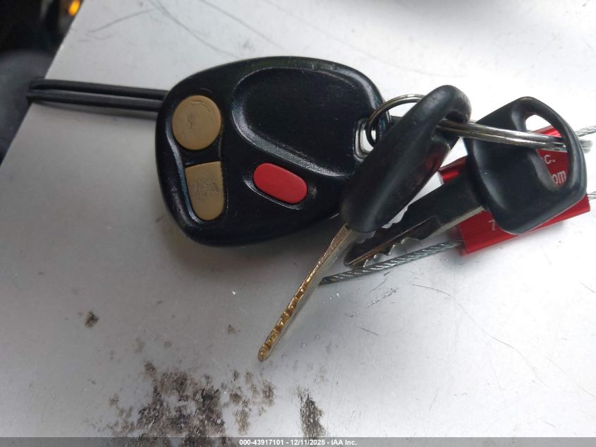 2000 Chevrolet Tahoe All New Ls VIN: 1GNEC13T3YJ157317 Lot: 43917101