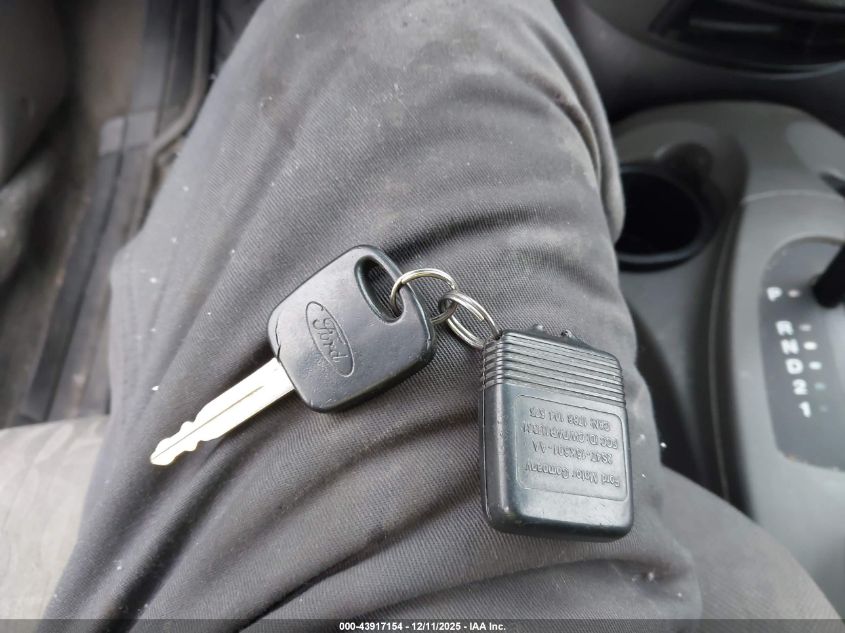 2005 Ford Focus Zx4 VIN: 1FAFP34N25W140901 Lot: 43917154