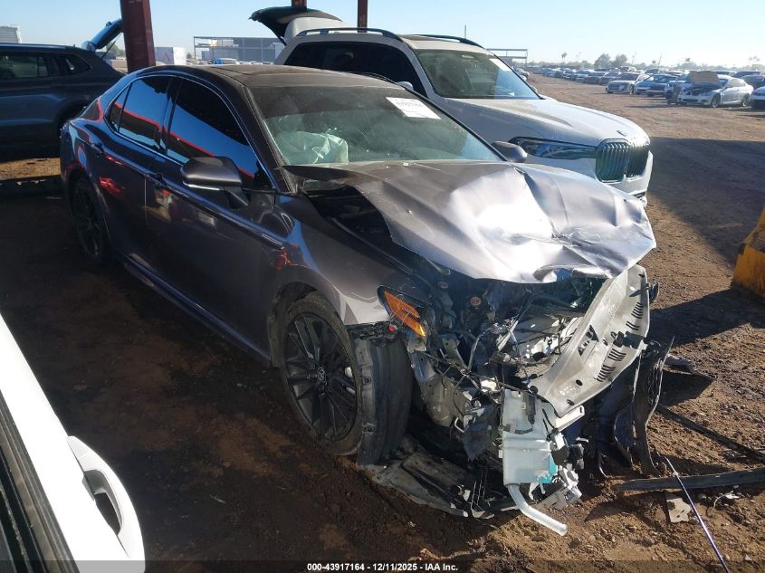 TOYOTA CAMRY HYBRID XSE HYBRID