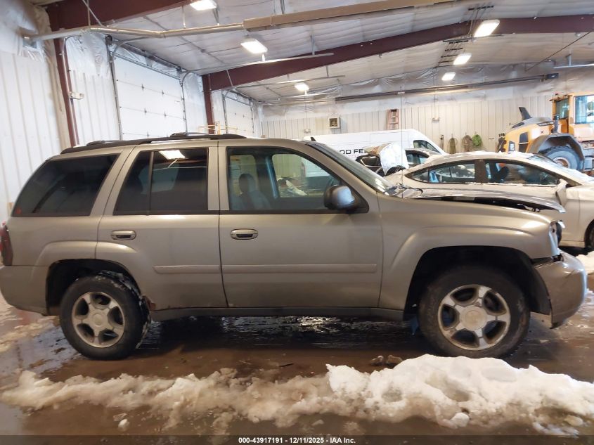2008 Chevrolet Trailblazer Lt VIN: 1GNDS13S182220852 Lot: 43917191