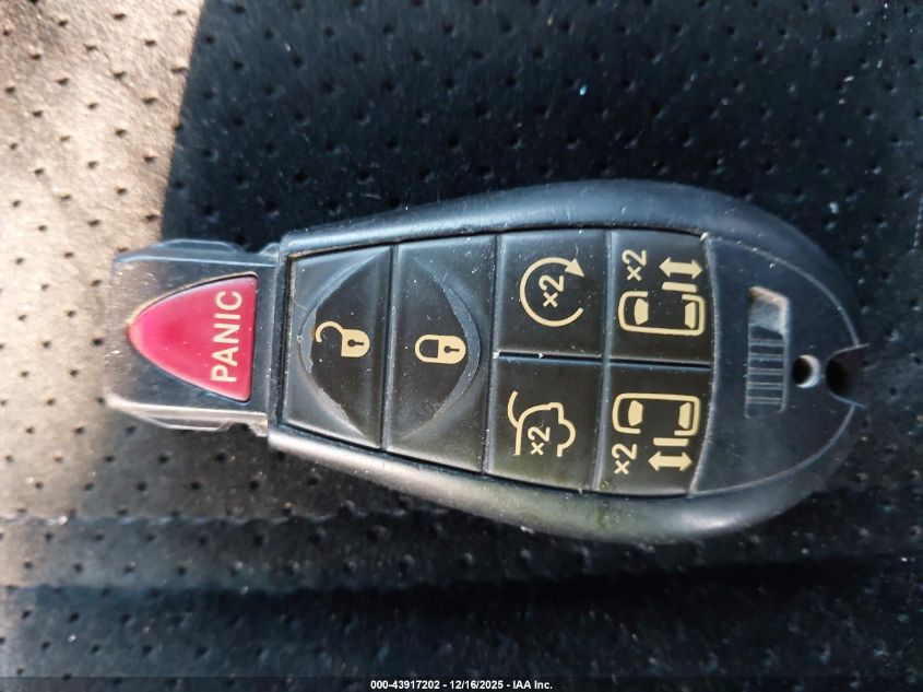 2017 Dodge Grand Caravan Sxt VIN: 2C4RDGCG9HR573624 Lot: 43917202