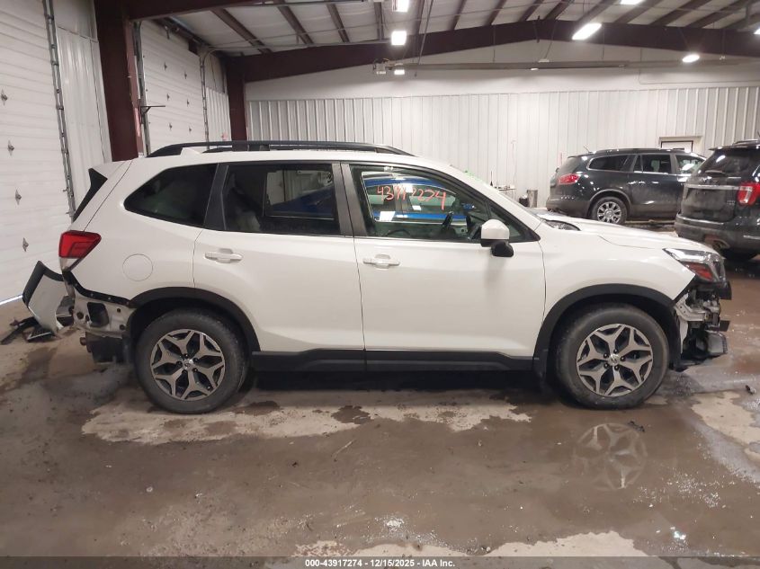 2019 Subaru Forester Premium VIN: JF2SKAECXKH460624 Lot: 43917274