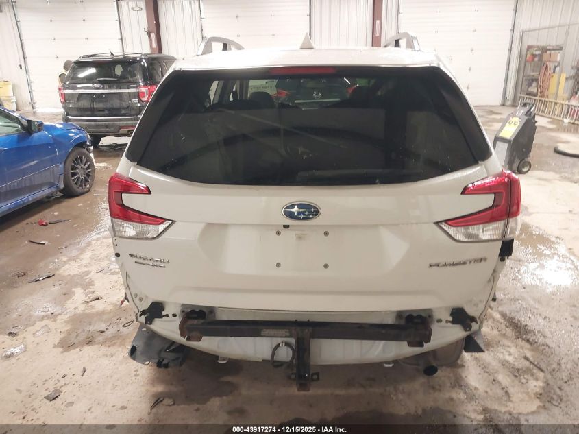 2019 Subaru Forester Premium VIN: JF2SKAECXKH460624 Lot: 43917274