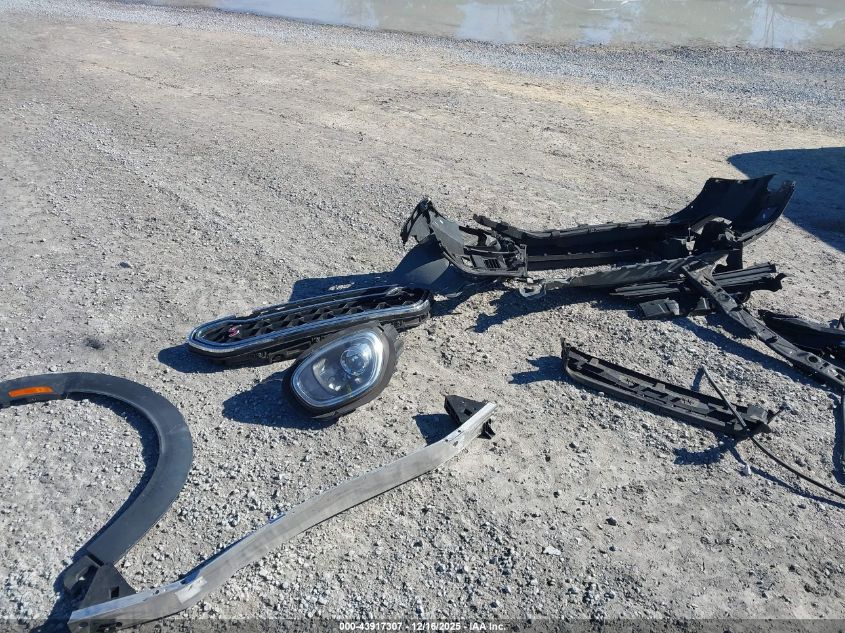 2020 Mini Countryman Cooper S VIN: WMZYX1C07L3L29815 Lot: 43917307