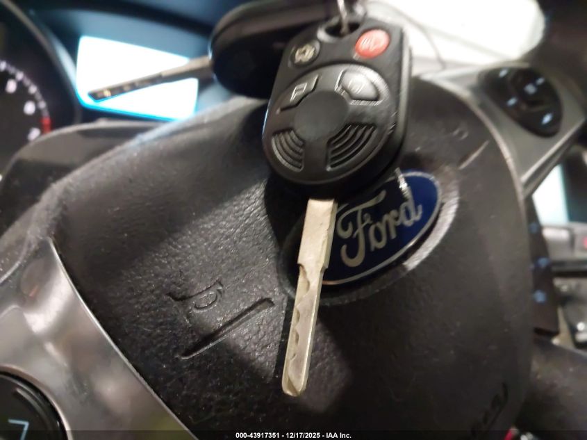 2012 Ford Focus Sel VIN: 1FAHP3M22CL161275 Lot: 43917351