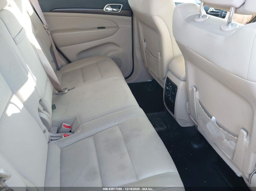 2015 Jeep Grand Cherokee Laredo VIN: 1C4RJFAG8FC821650 Lot: 43917358