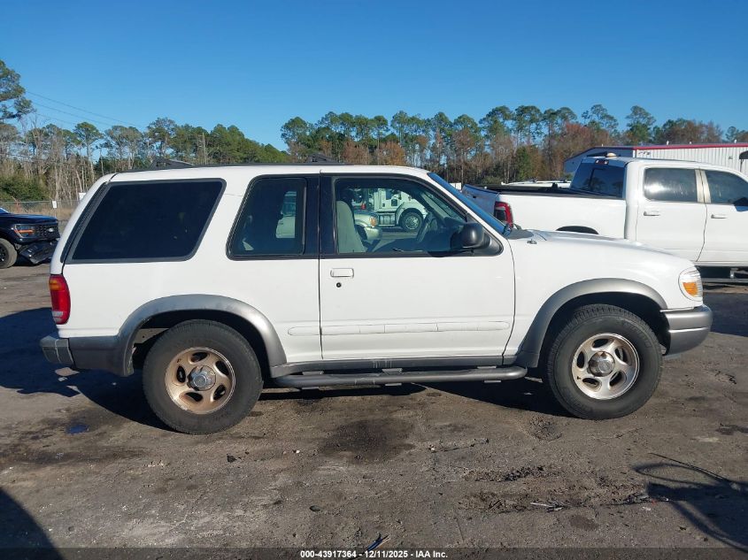 2000 Ford Explorer Sport VIN: 1FMYU70E4YUA81130 Lot: 43917364