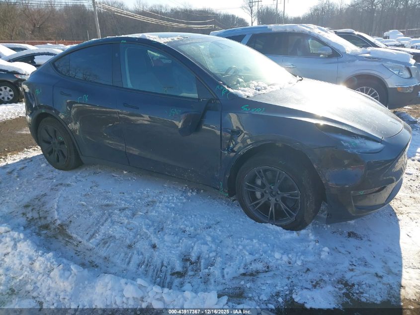 TESLA MODEL Y LONG RANGE DUAL MOTOR ALL-WHEEL DRIVE