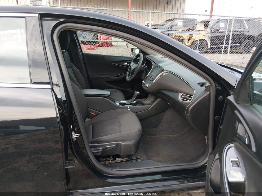 VIN 1G1ZB5ST4JF254422 2018 CHEVROLET MALIBU 1LS