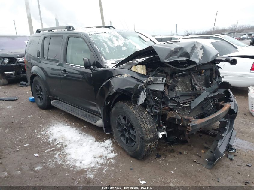 NISSAN PATHFINDER SILVER/SV