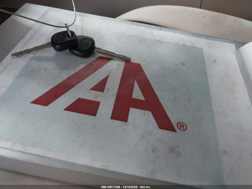 2000 Toyota Avalon Xls VIN: 4T1BF28B5YU044939 Lot: 43917426