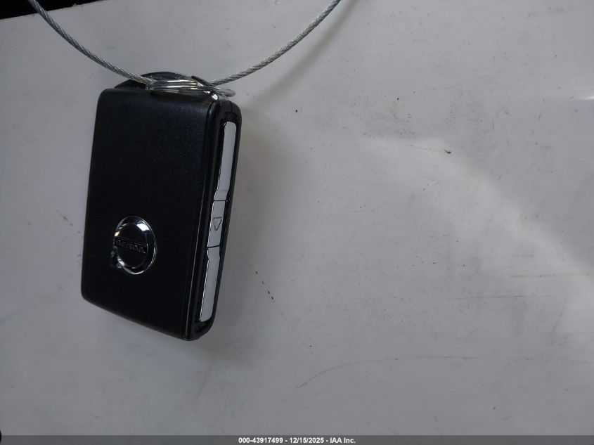 2016 Volvo Xc90 T6 Momentum VIN: YV4A22PK1G1091928 Lot: 43917499