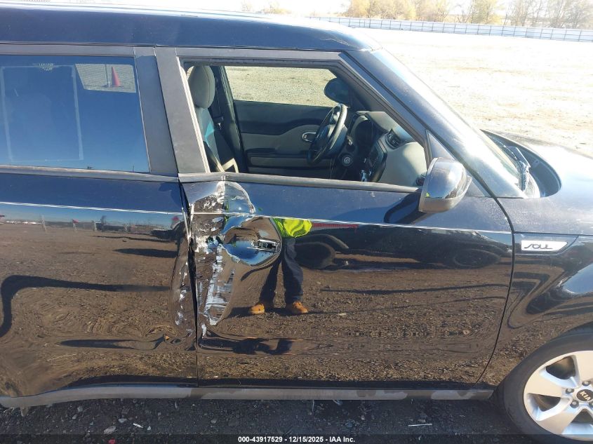 2018 Kia Soul VIN: KNDJN2A26J7600192 Lot: 43917529