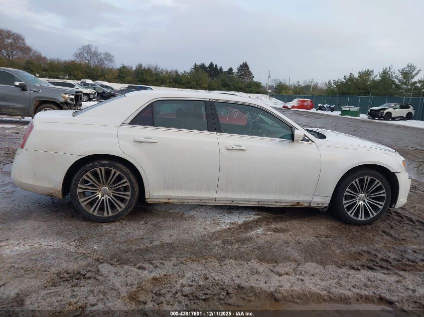 2012 Chrysler 300 S V6 VIN: 2C3CCABG3CH157451 Lot: 43917601