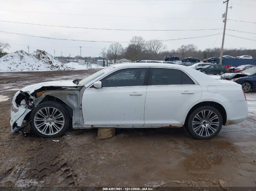 2012 Chrysler 300 S V6 VIN: 2C3CCABG3CH157451 Lot: 43917601