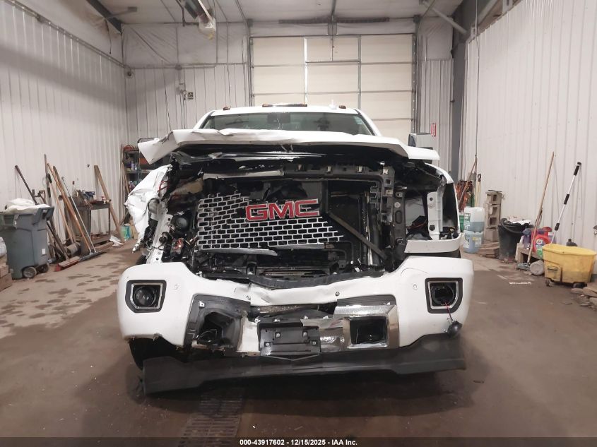 2016 GMC Sierra 2500Hd Denali VIN: 1GT12UE81GF235552 Lot: 43917602