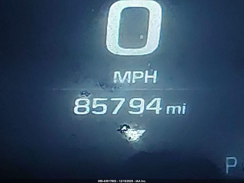 2016 GMC Sierra 2500Hd Denali VIN: 1GT12UE81GF235552 Lot: 43917602